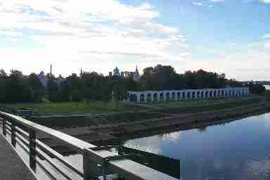 - questa immagine è collegata l'immagine ingrandita