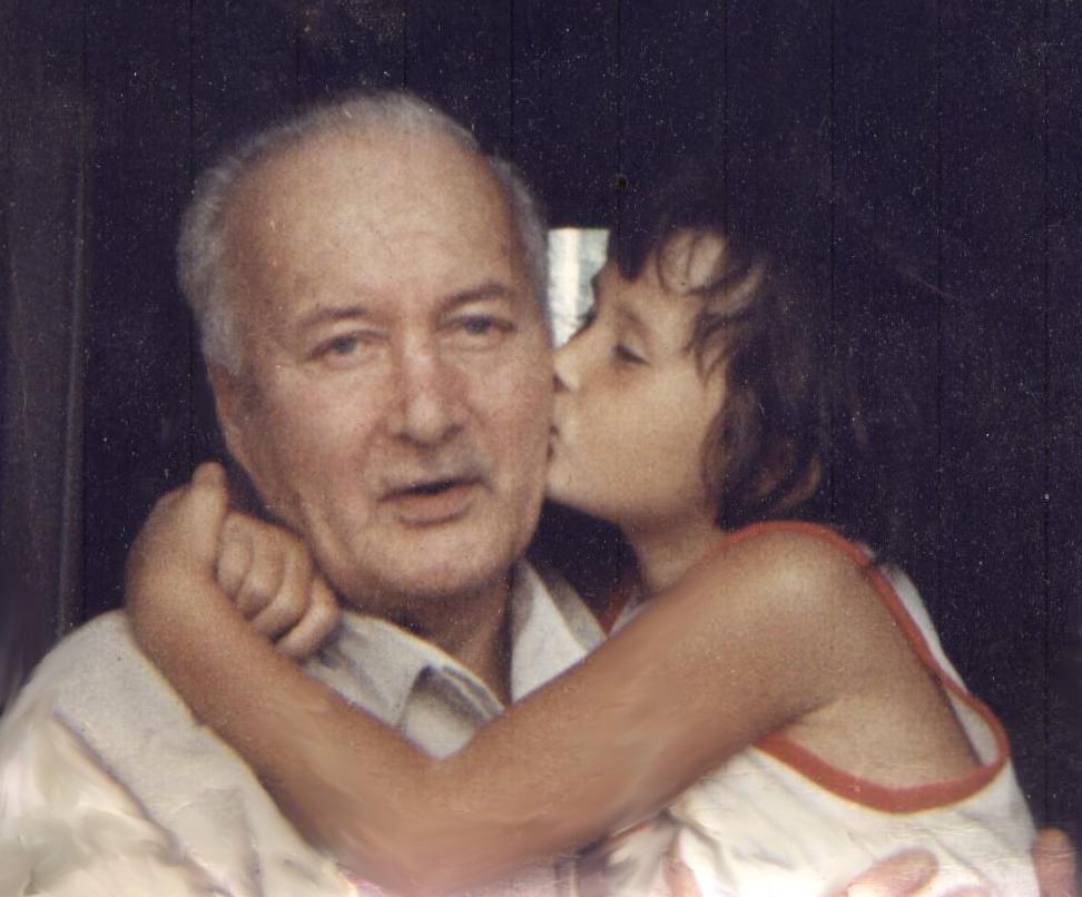 con Alice, la sua nipotina 