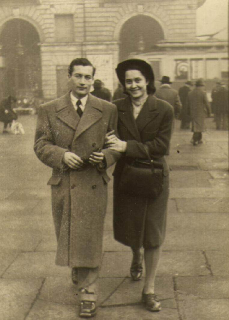 con Jolanda, sua moglie 